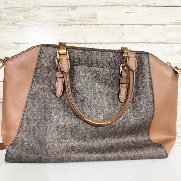 Michael Kors Ciara Medium Signature Logo 2 Way Brown Crossbody Messenger Bag - Picture 4 of 9